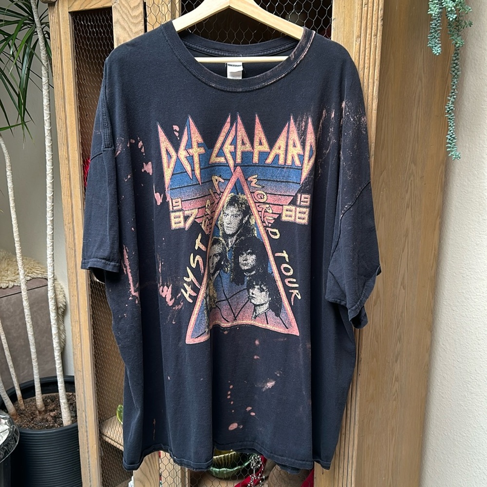 Def Leppard Hysteria World Tour Tie Dye T-Shirt